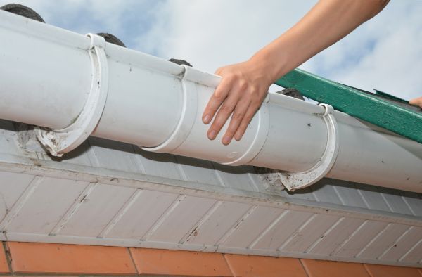 Cost of Barn Gutter Installation in Ames