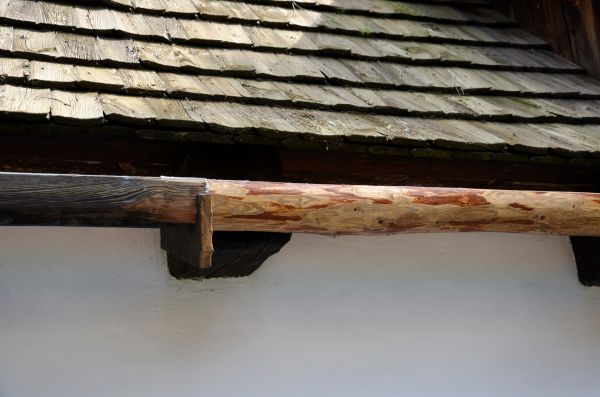 Cost of Wood Gutters Installation in Ames